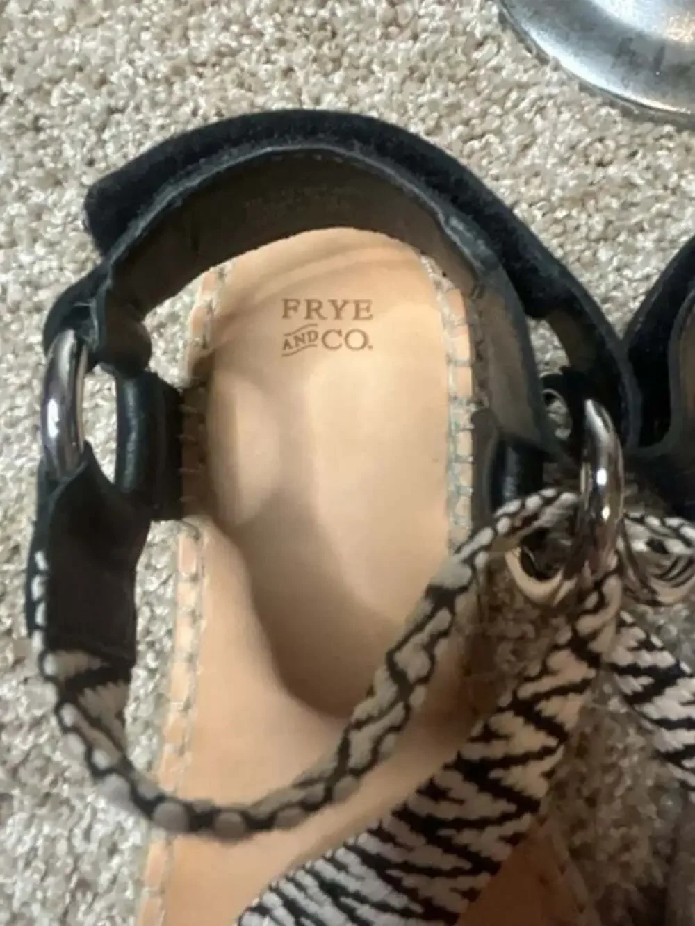 Frye and Co. Black and White Woven Espadrille Sandals Size 8M